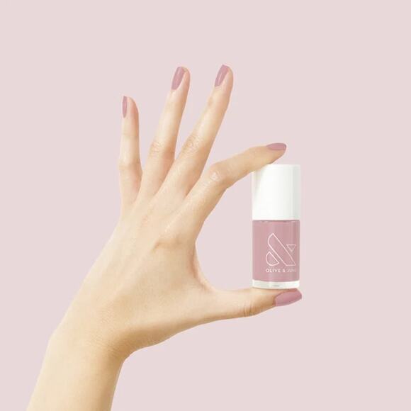 NWT Olive & June Nail Polish - Color: World Lit - Picture 1 of 4